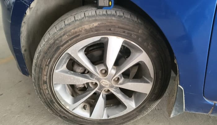 2016 Hyundai Elite i20 ASTA 1.2 (O), Petrol, Manual, 1,12,079 km, tyre