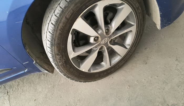 2016 Hyundai Elite i20 ASTA 1.2 (O), Petrol, Manual, 1,12,079 km, tyre