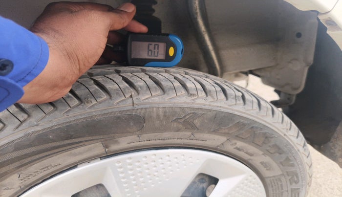 2022 Maruti Alto K10 VXI, Petrol, Manual, 14,628 km, tyre