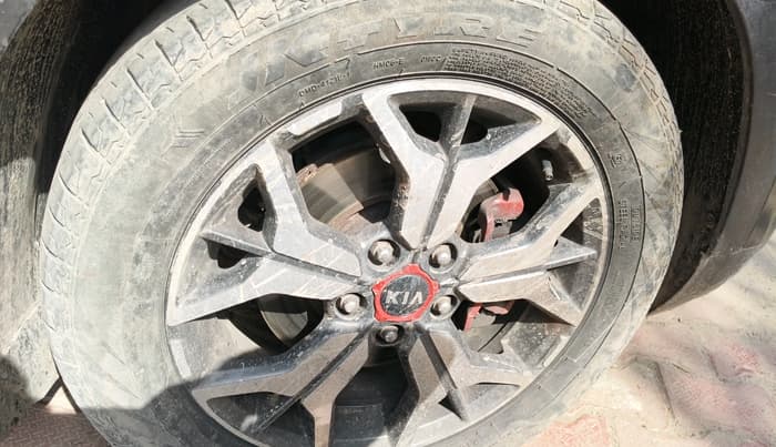 2019 KIA SELTOS GTX PLUS 1.4 PETROL, Petrol, Manual, 84,723 km, tyre