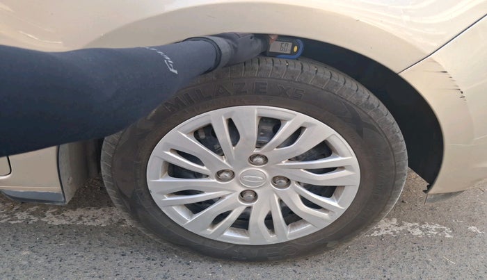2019 Ford Figo Aspire TREND PLUS 1.5 DIESEL, Diesel, Manual, 1,88,538 km, tyre