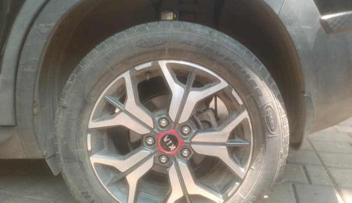 2020 KIA SELTOS GTX PLUS 1.4 PETROL, Petrol, Manual, 37,810 km, tyre
