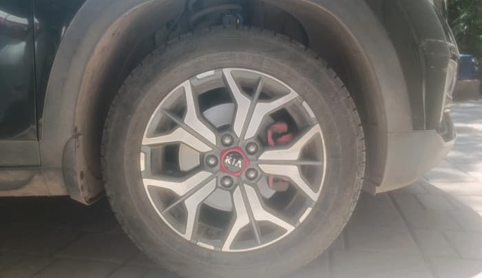 2020 KIA SELTOS GTX PLUS 1.4 PETROL, Petrol, Manual, 37,810 km, tyre