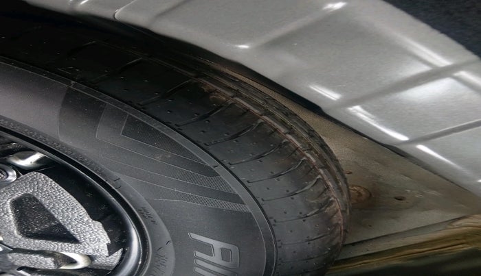 2022 Tata PUNCH PURE MT, Petrol, Manual, 72,433 km, tyre