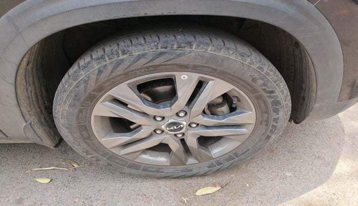 2023 KIA SELTOS HTX PETROL 1.5, Petrol, Manual, 29,393 km, tyre