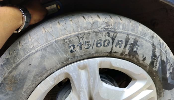 2022 KIA SONET HTK PLUS 1.2, Petrol, Manual, 35,657 km, tyre