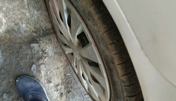 2016 Maruti Wagon R 1.0 VXI, CNG, Manual, 84,455 km, tyre