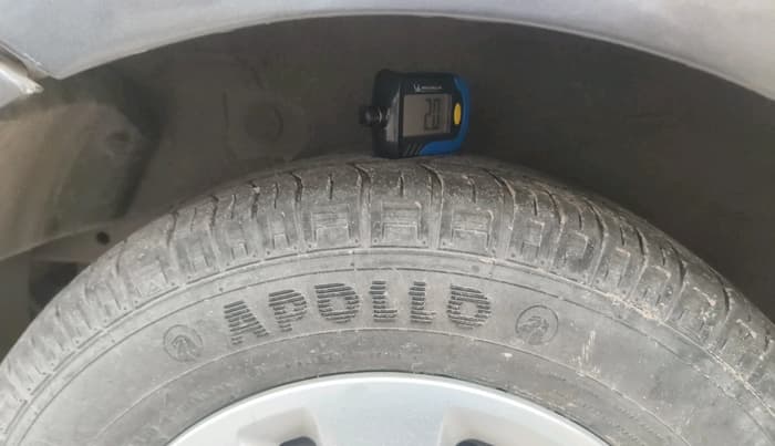 2011 Hyundai i10 MAGNA 1.2, Petrol, Manual, 69,919 km, tyre