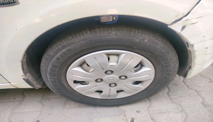 2013 Hyundai i10 ERA 1.1, CNG, Manual, 51,495 km, tyre