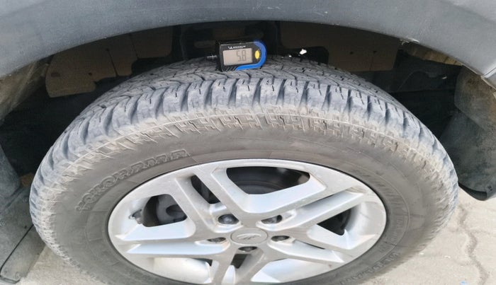 2016 Mahindra NUVOSPORT N8, Diesel, Manual, 1,46,796 km, tyre