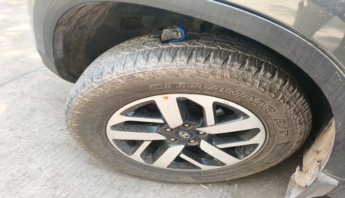2021 Tata Harrier XZ PLUS 2.0L, Diesel, Manual, 77,891 km, tyre