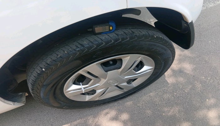 2019 Datsun Redi Go S 1.0 AMT, Petrol, Automatic, 30,284 km, tyre