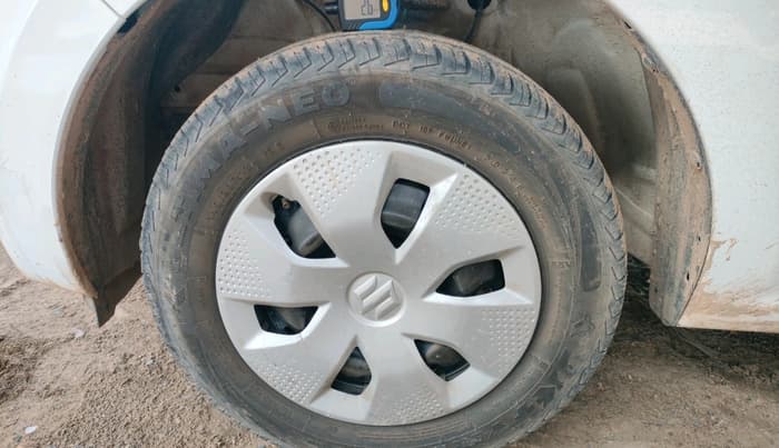 2024 Maruti Alto K10 VXi (O) S-CNG1, CNG, Manual, 30,964 km, tyre
