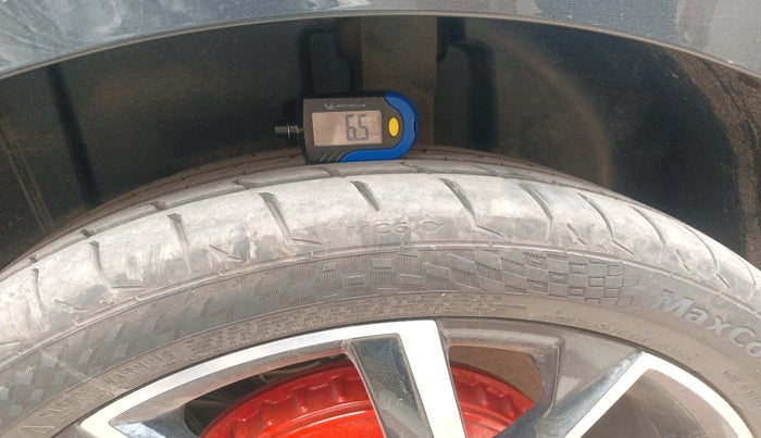 2025 Volkswagen VIRTUS GT PLUS TSI 1.5 EVO DSG, Petrol, Automatic, 19,167 km, tyre