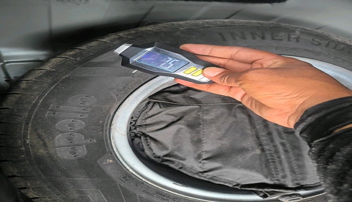 2025 Tata PUNCH PURE MT, Petrol, Manual, 2,266 km, tyre