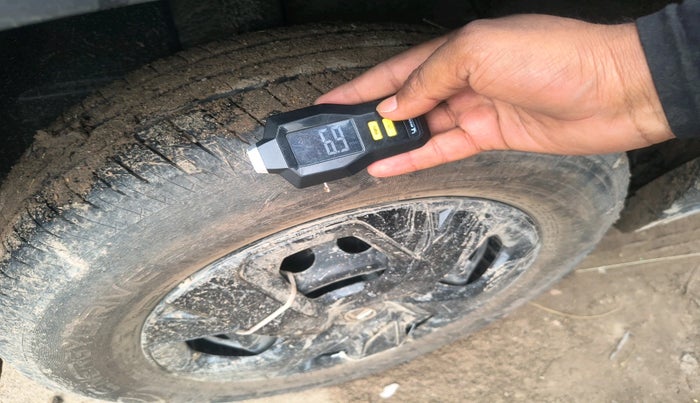 2025 Tata PUNCH PURE MT, Petrol, Manual, 2,266 km, tyre