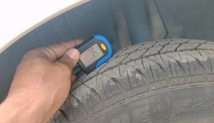 2018 Maruti Dzire VXI, Petrol, Manual, 1,09,643 km, tyre