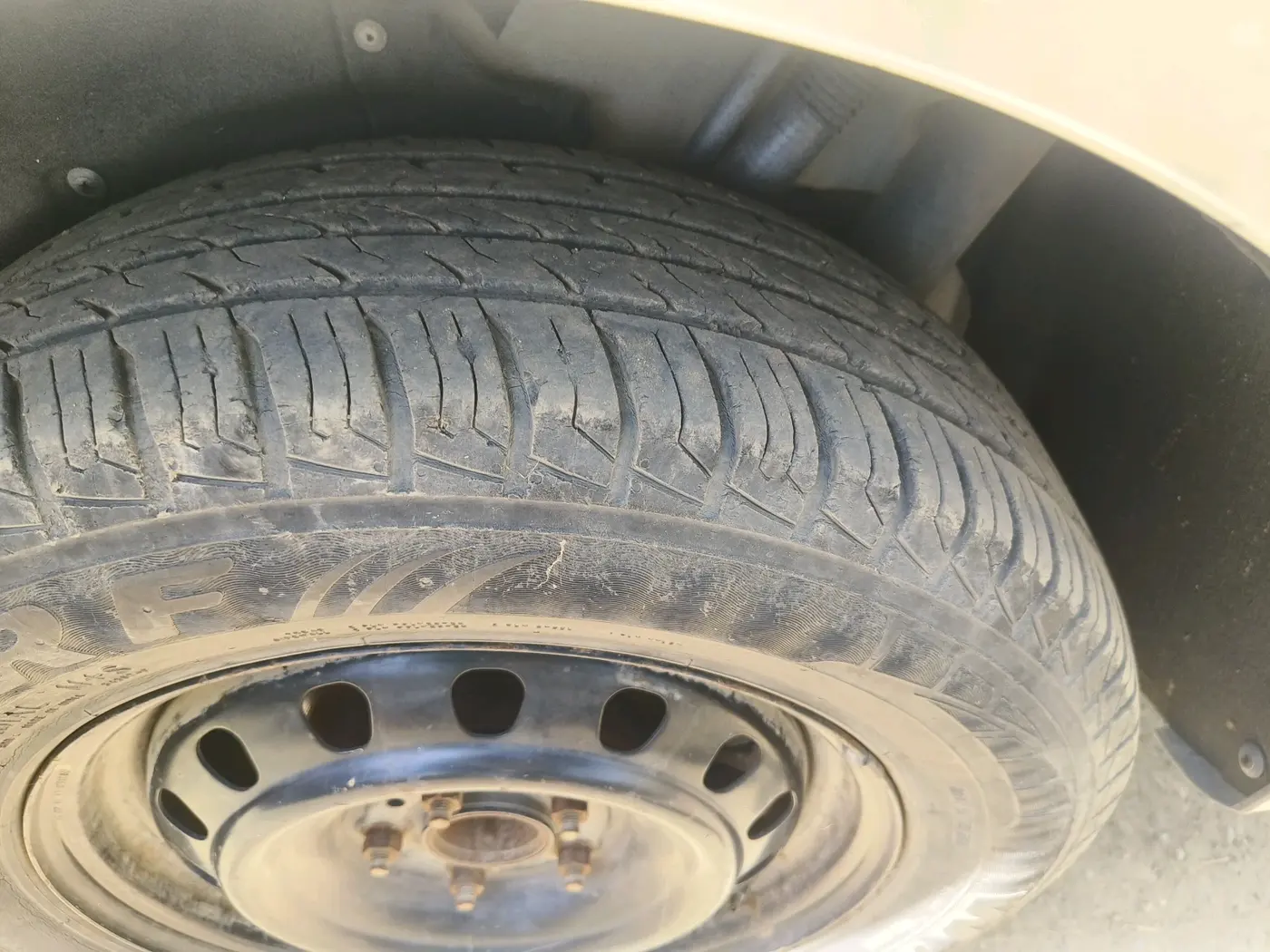 2019 Mahindra MARAZZO M4 7 STR, Diesel, Manual, 1,61,725 km, tyre