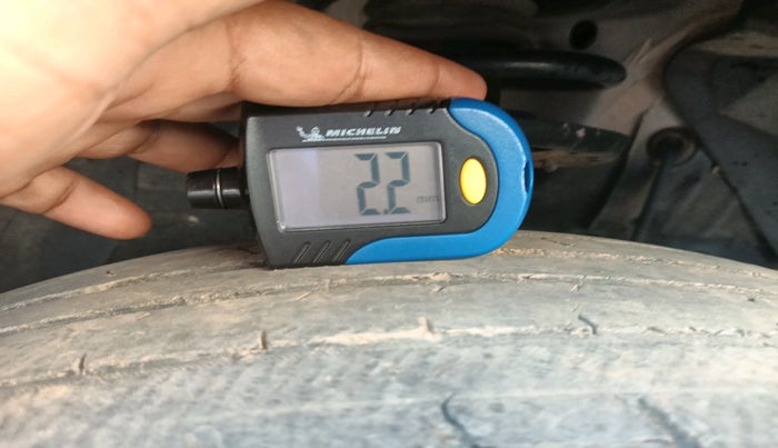 2019 Maruti Vitara Brezza LDI, Diesel, Manual, 1,12,593 km, tyre