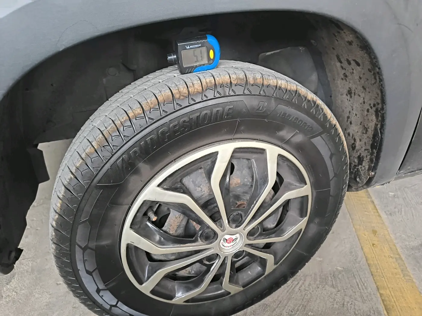 2018 Renault Kwid RXT 1.0 (O), CNG, Manual, 1,15,022 km, tyre