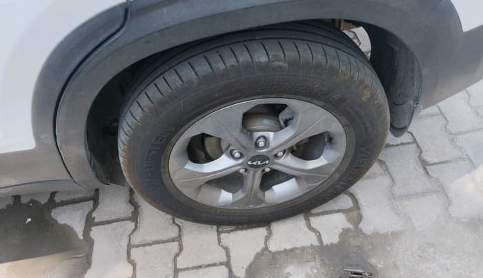 2023 KIA SELTOS HTK PLUS 1.5 DIESEL IMT, Diesel, Manual, 74,639 km, tyre