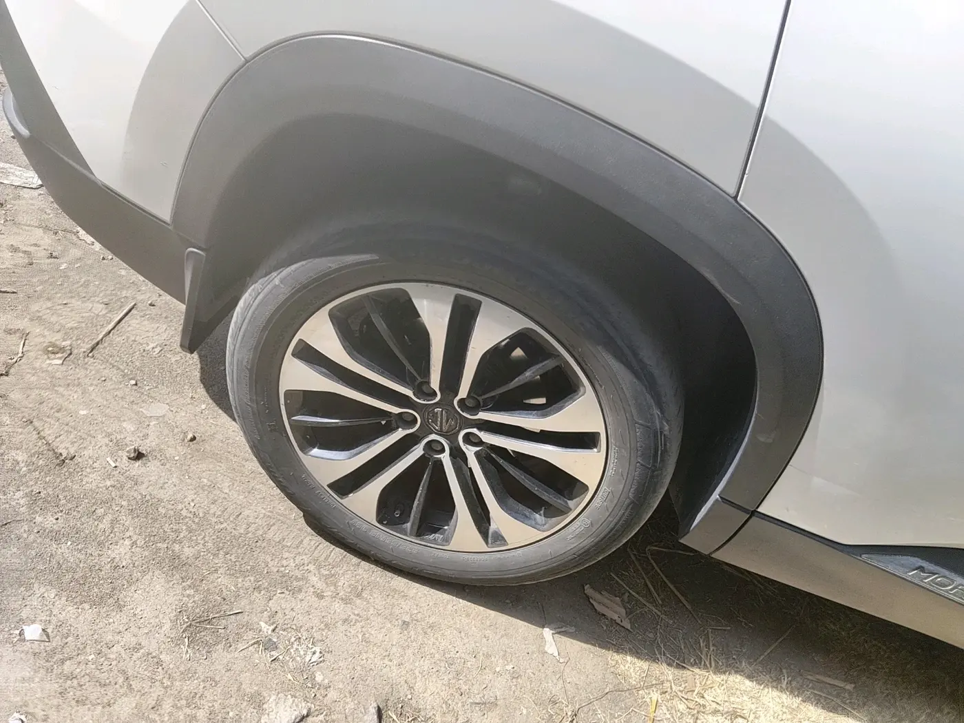 2021 MG HECTOR SHARP 2.0 DIESEL, Diesel, Manual, 89,130 km, tyre