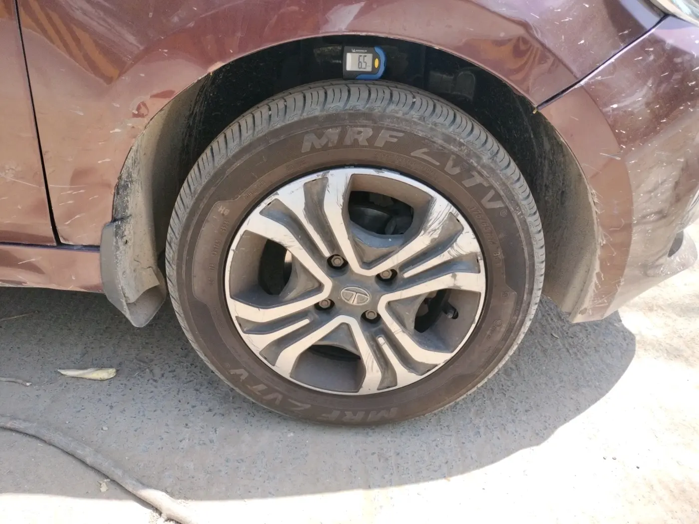 2022 Tata TIGOR XZ PLUS CNG, CNG, Manual, 57,418 km, tyre