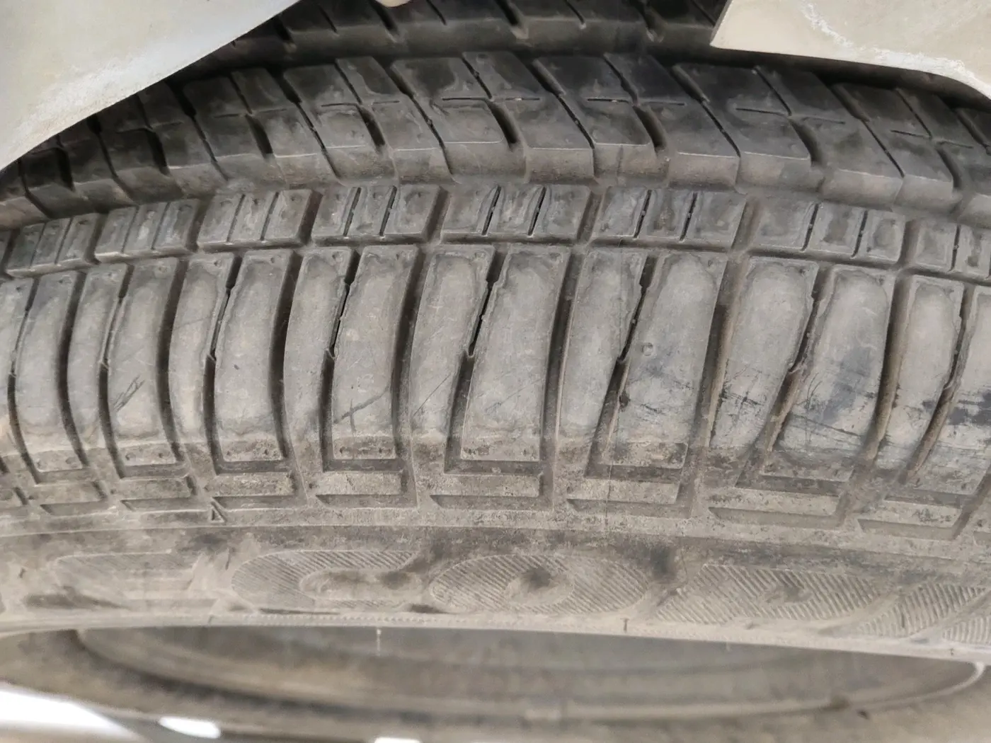 2022 Mahindra SCORPIO-N Z8 L DIESEL AT 2WD 7 STR, Diesel, Automatic, 1,20,842 km, tyre