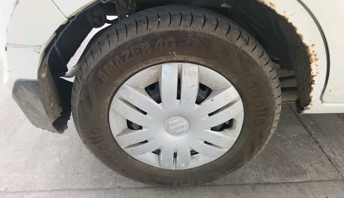 2019 Maruti Alto VXI, CNG, Manual, 1,63,684 km, tyre
