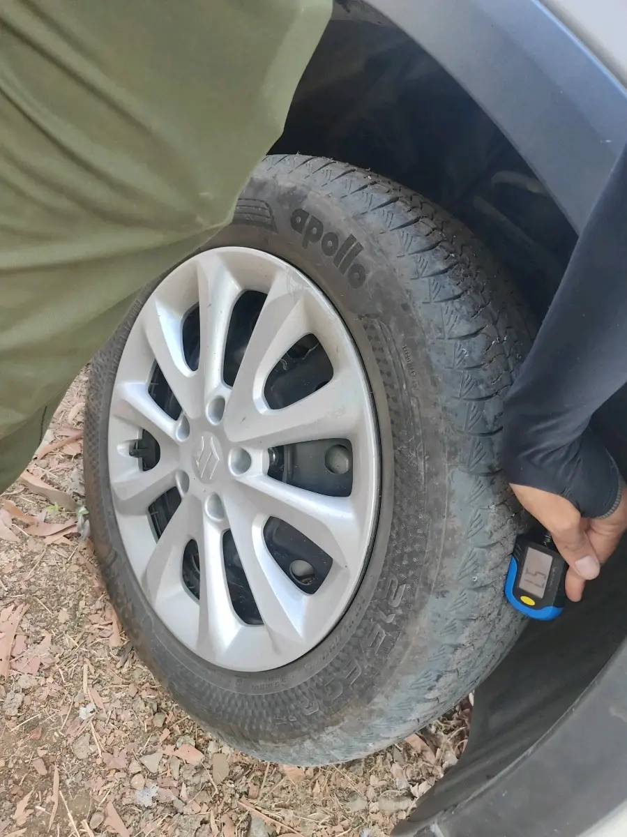 2024 Maruti Grand Vitara DELTA SMART HYBRID AT, Petrol, Automatic, 40,591 km, tyre