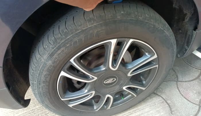 2018 Mahindra MARAZZO M8 7 STR, Diesel, Manual, 97,426 km, tyre