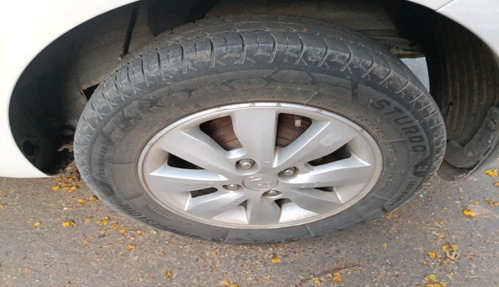 2013 Hyundai i20 SPORTZ 1.2, CNG, Manual, 89,074 km, tyre
