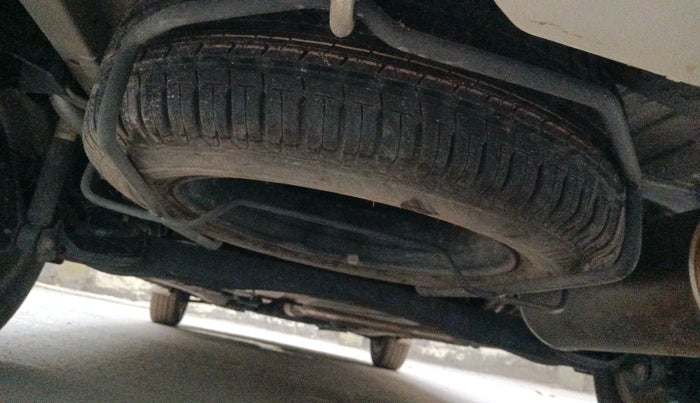 2021 Maruti Ertiga ZXI SHVS, Petrol, Manual, 16,245 km, tyre