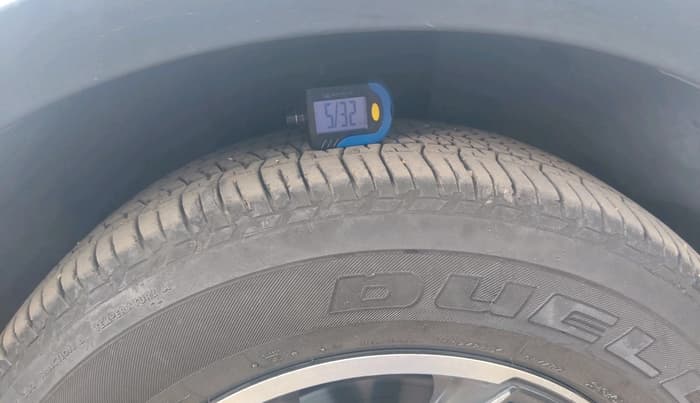 2020 Mahindra XUV500 W7, Diesel, Manual, 68,747 km, tyre