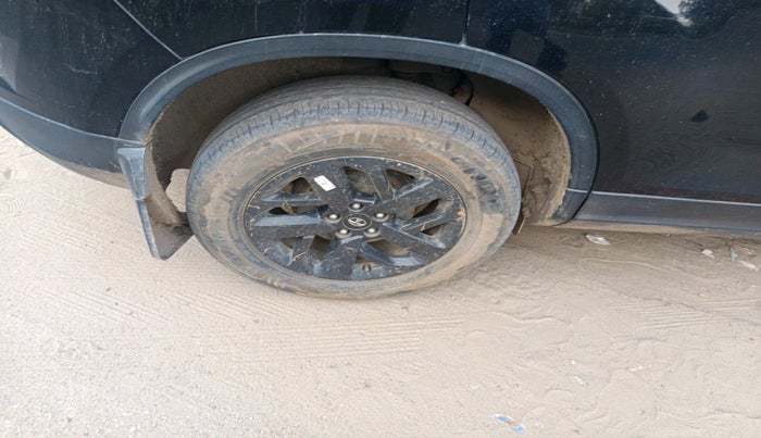 2022 Tata Harrier XT PLUS 2.0L KRYOTEC DARK EDITON, Diesel, Manual, 5,113 km, tyre