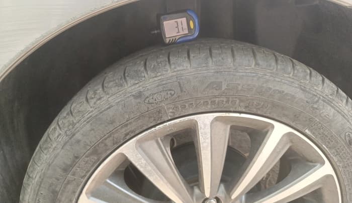 2019 Maruti Ciaz ALPHA 1.5 SHVS PETROL, Petrol, Manual, 40,698 km, tyre