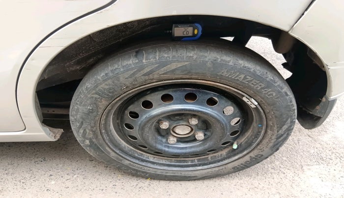 2012 Maruti Wagon R 1.0 VXI, Petrol, Manual, 1,03,373 km, tyre