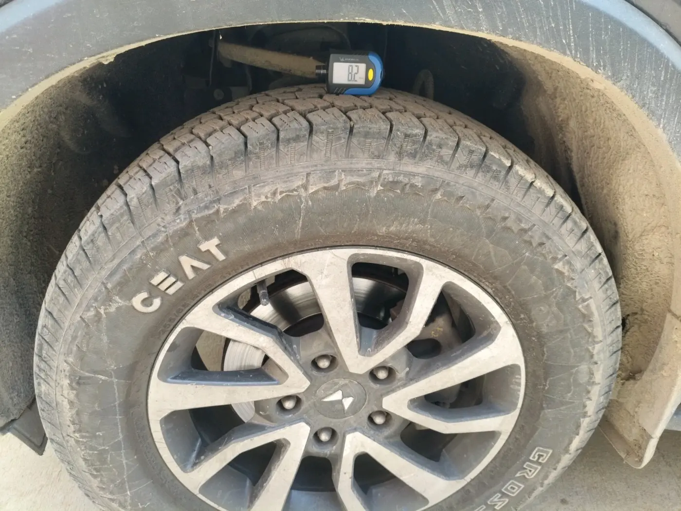 2023 Mahindra SCORPIO-N Z6 DIESEL AT 2WD 7 STR, Diesel, Automatic, 63,992 km, tyre