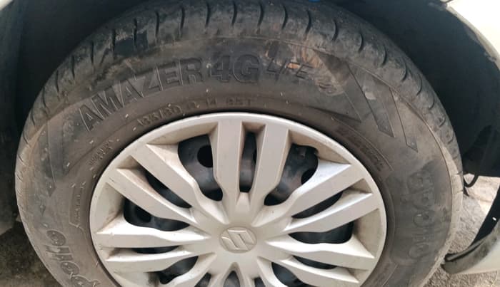 2018 Maruti Dzire VDI, Diesel, Manual, 1,54,398 km, tyre