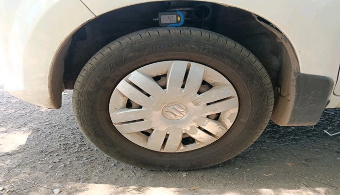 2013 Maruti Alto 800 LXI, Petrol, Manual, 81,167 km, tyre