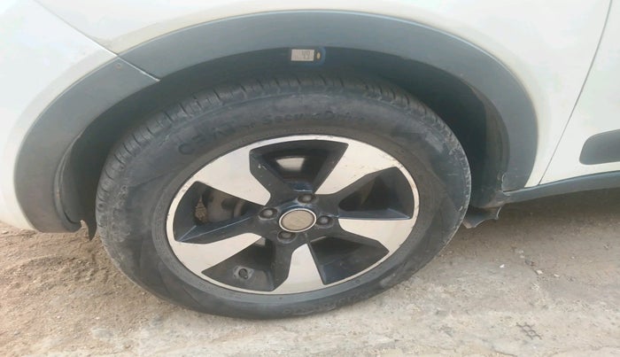 2019 Tata NEXON XZA PLUS DIESEL, Diesel, Automatic, 78,720 km, tyre