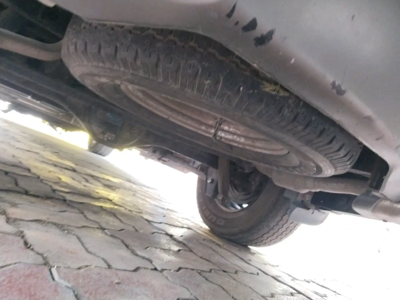2017 Tata Hexa XMA 4X2 7 STR, Diesel, Automatic, 1,63,867 km, tyre