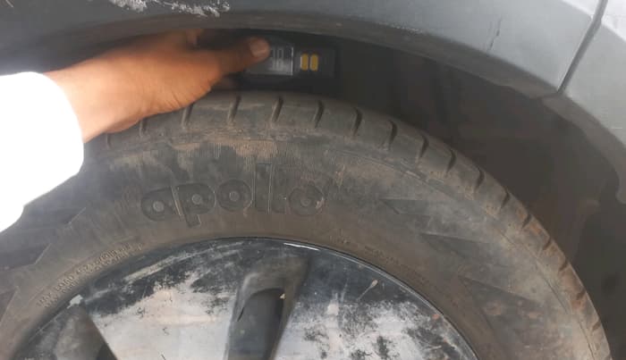 2018 Maruti Celerio X ZXI AMT, CNG, Automatic, 52,249 km, tyre