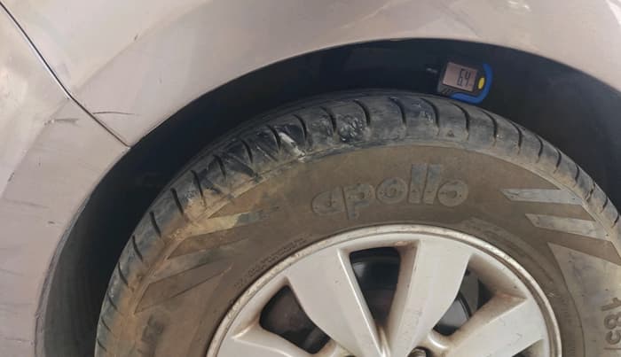 2013 Hyundai i20 ASTA 1.2, Petrol, Manual, 61,922 km, tyre