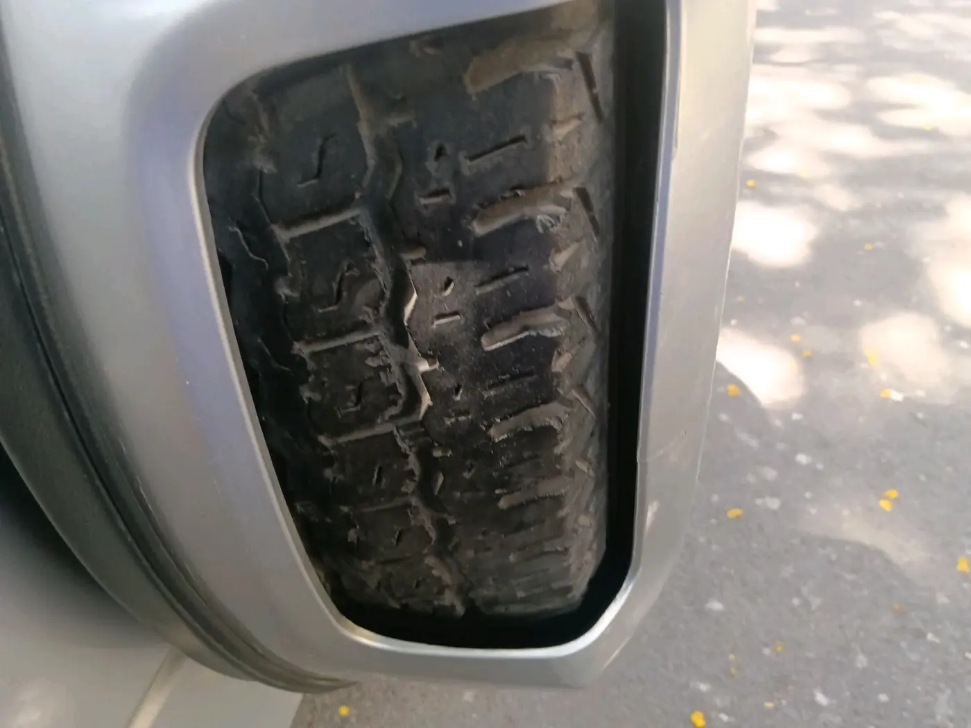 2017 Mahindra TUV300 T8, Diesel, Manual, 36,504 km, tyre