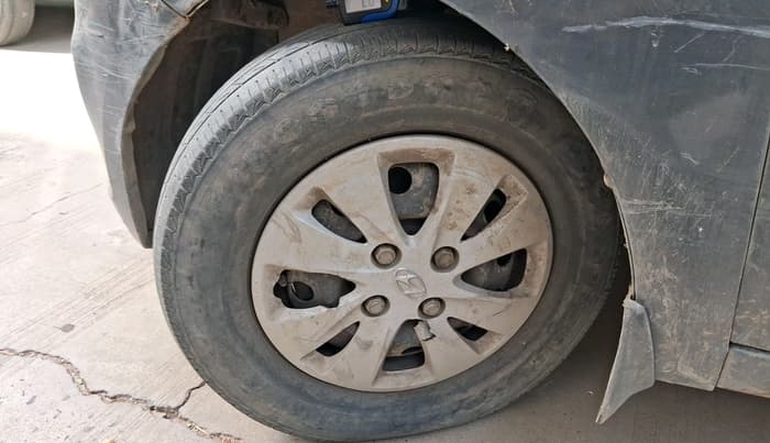 2011 Hyundai i10 MAGNA 1.1, Petrol, Manual, 69,130 km, tyre