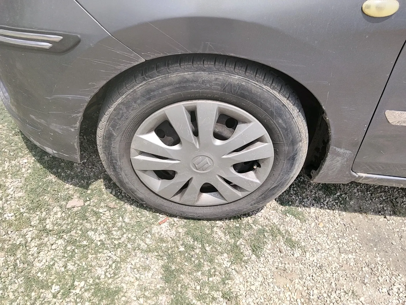 2014 Maruti Celerio VXI CNG, CNG, Manual, 1,67,740 km, tyre