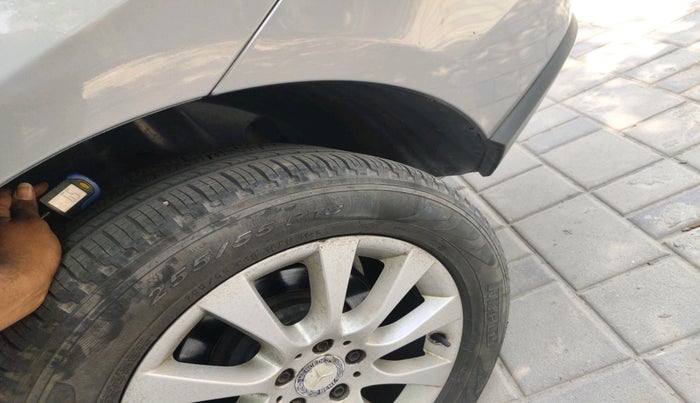 2012 Mercedes Benz Ml Class 250 CDI, Diesel, Automatic, 86,895 km, tyre
