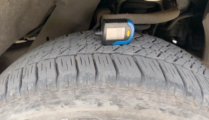 2017 Toyota Fortuner 2.8 4X4 AT, Diesel, Automatic, 2,30,525 km, tyre