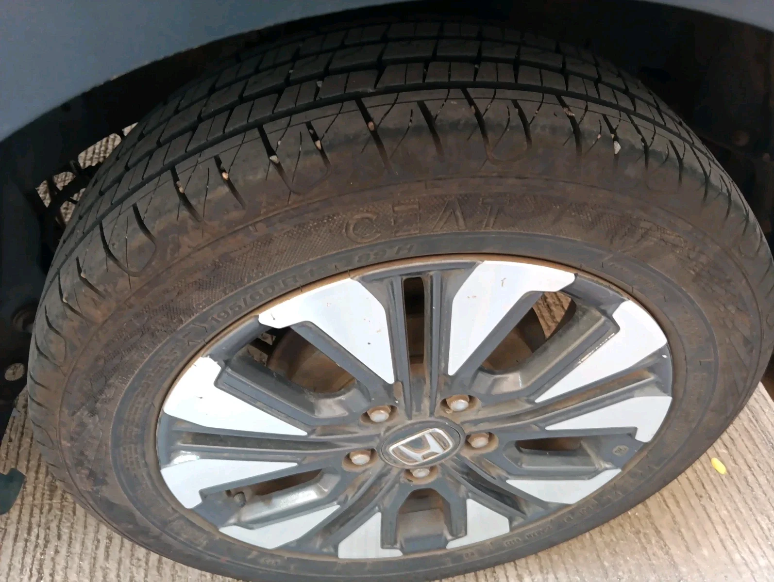 Tyres